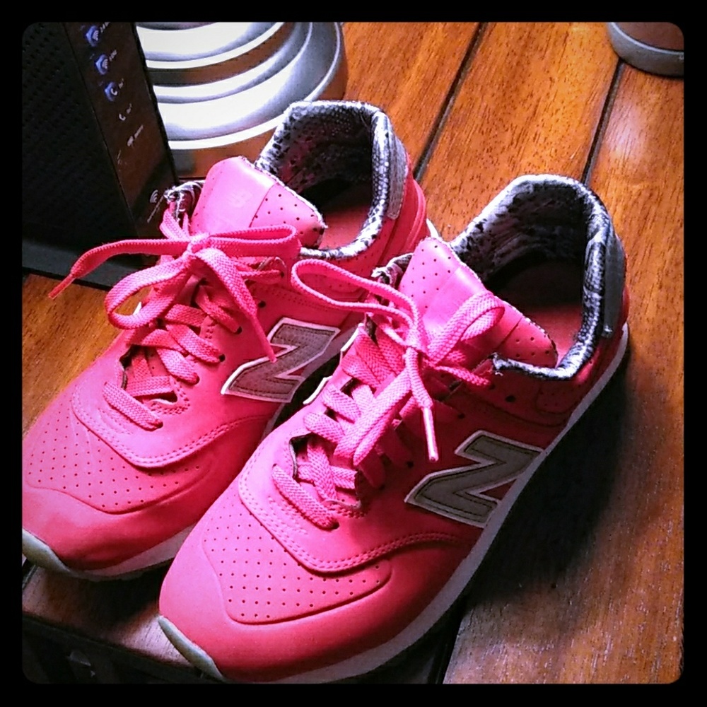Sneakers